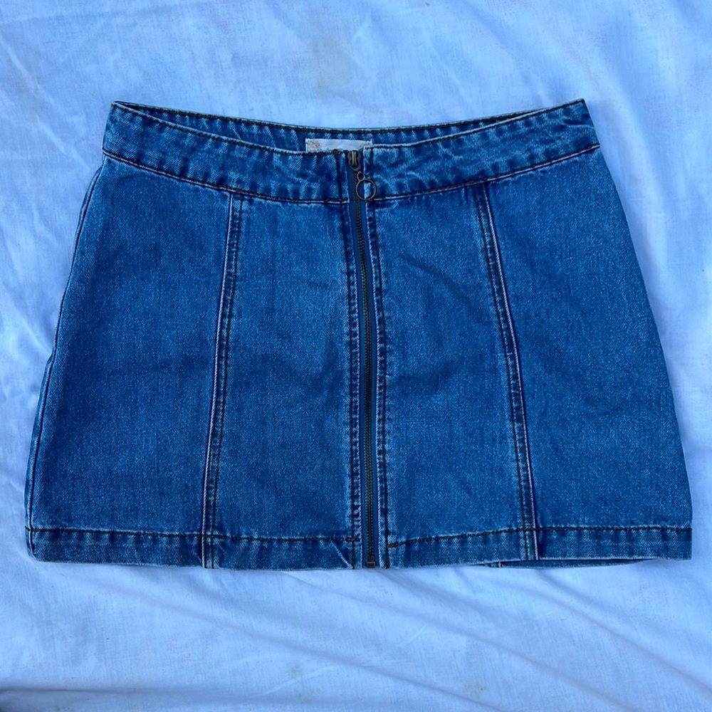 zip front denim mini skirt